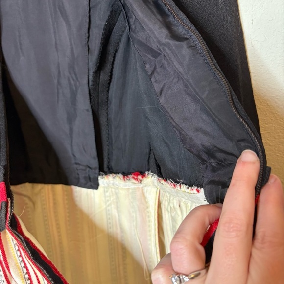 1960s Black and Red Pleated A-Line Dress with Long Sleeves XS - Picture 7 of 7